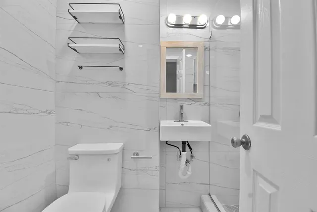 $1,550 | 6101 Northwest 9th Court, Unit 2, Pompano Beach, FL 33063