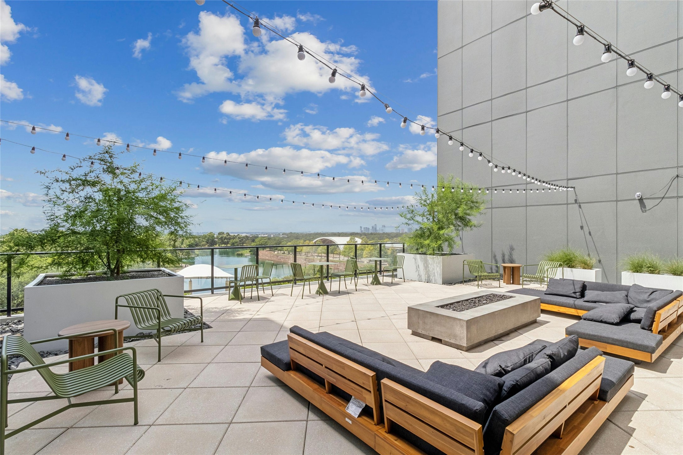 1701 Simond Avenue, Unit 401 Austin, TX 78723 - Photo 14 of 19 Outdoor lounge area with a view of downtown and Lake