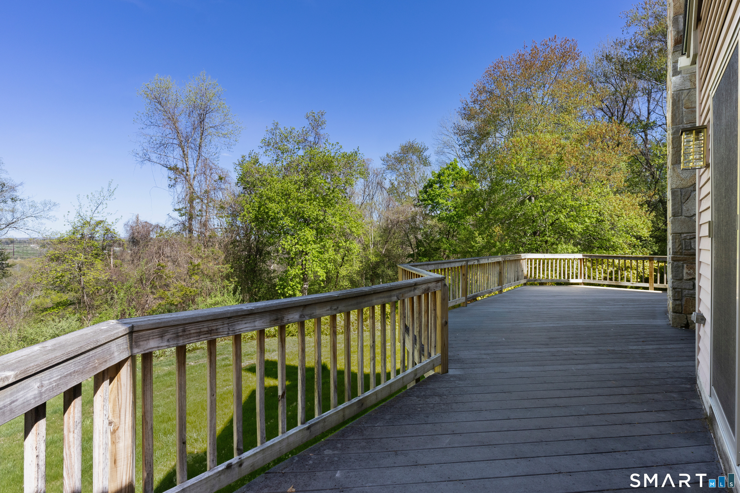 81 Anderson Road Pomfret, CT 06259 - Photo 11 of 30