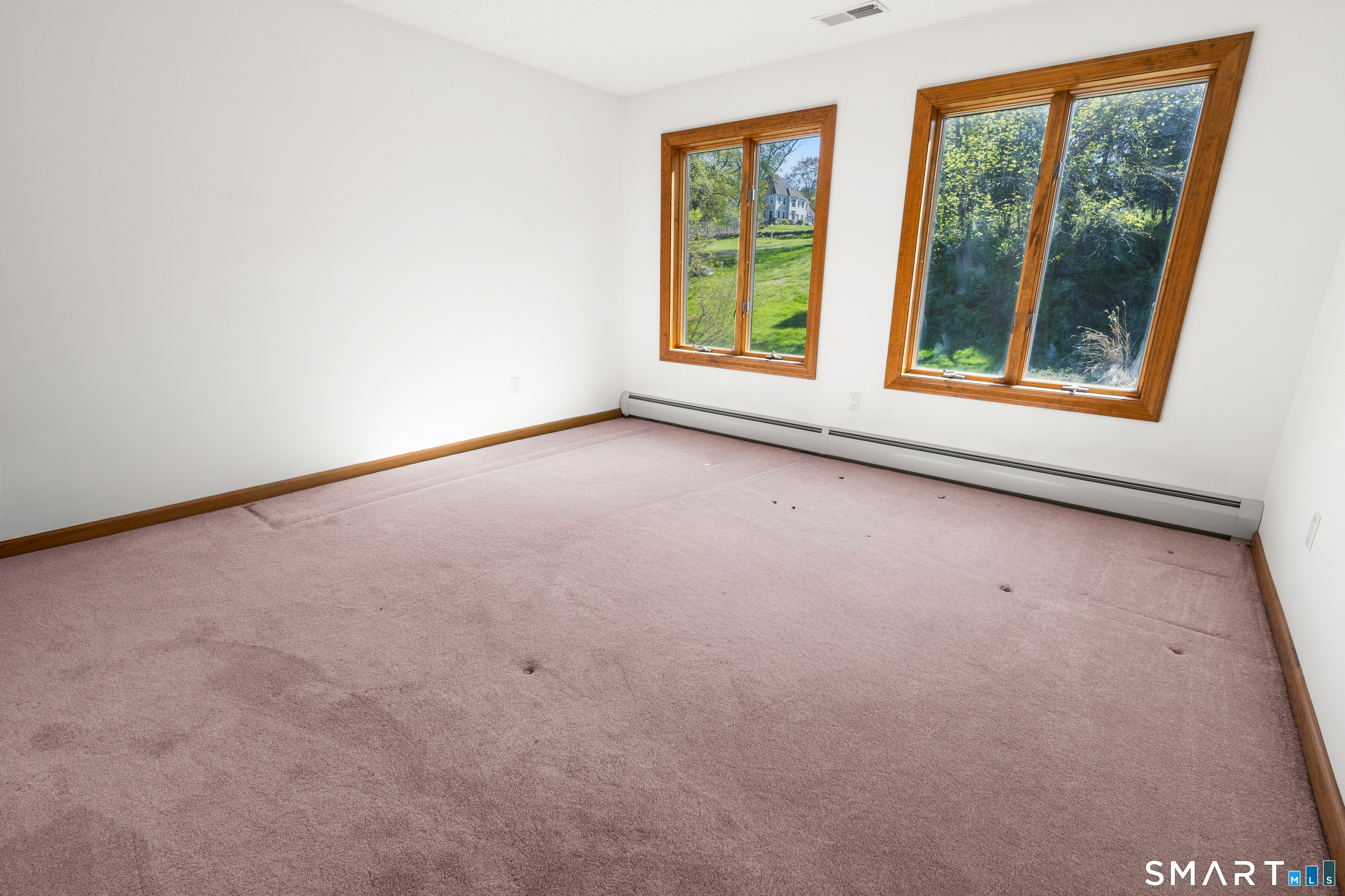 81 Anderson Road Pomfret, CT 06259 - Photo 14 of 30