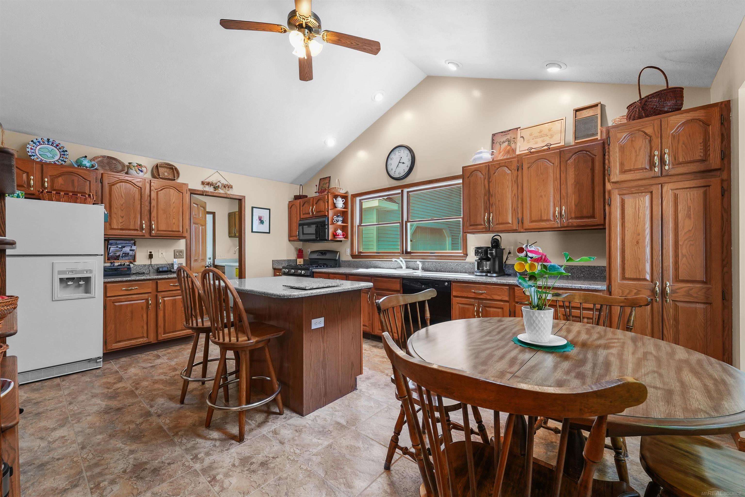 5675 Old Orchard Road Prudenville, MI 48651 - Photo 26 of 49