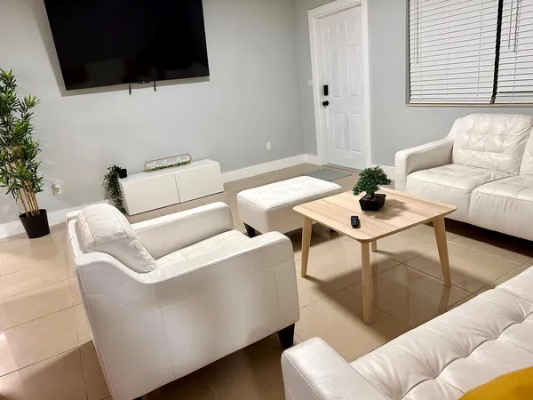 $550,000 | 601 Northwest 38th Street, Deerfield Beach, FL 33064