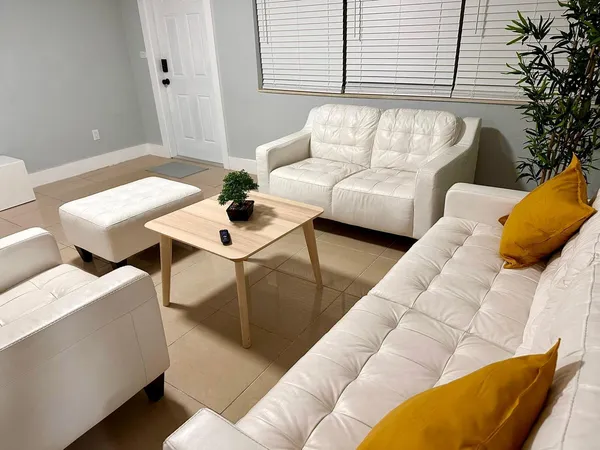 $550,000 | 601 Northwest 38th Street, Deerfield Beach, FL 33064