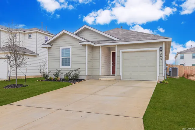 $1,600 | 263 Pigeon Green, San Antonio, TX 78253