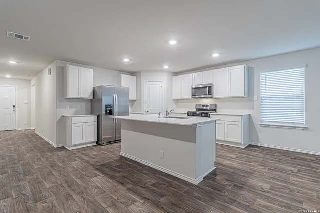 $1,600 | 263 Pigeon Green, San Antonio, TX 78253