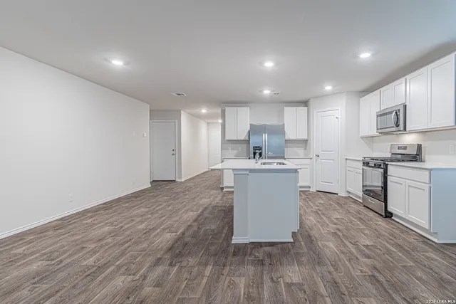 $1,600 | 263 Pigeon Green, San Antonio, TX 78253