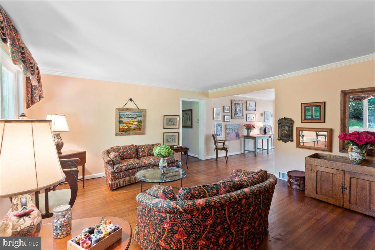 1366 Berwyn Paoli Road Berwyn, PA 19312 - Photo 6 of 38 Gallery Image 6