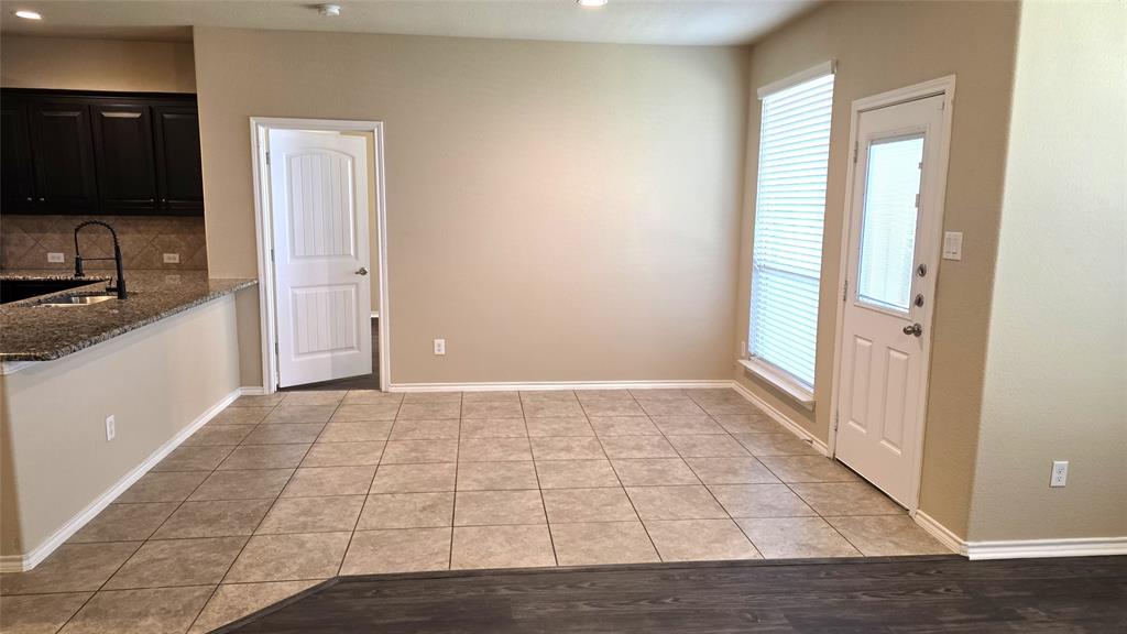 11504 Starlight Ranch Fort Worth, TX 76052 - Photo 3 of 25