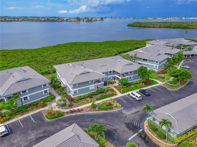 $750,000 | 1319 Perico Point Circle, Bradenton, FL 34209
