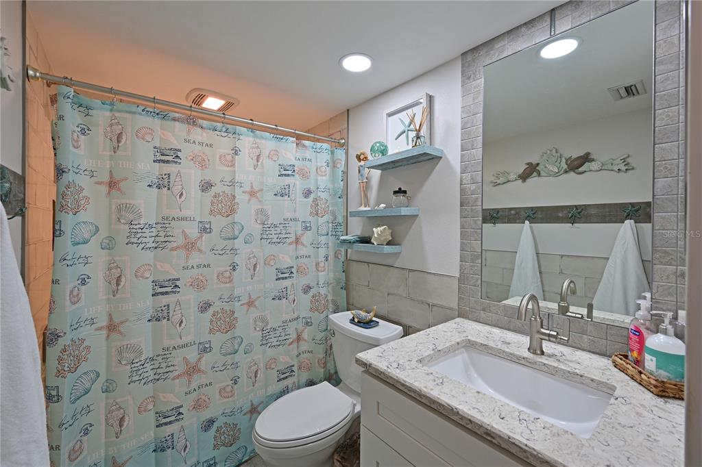 1319 Perico Point Circle Bradenton, FL 34209 - Photo 22 of 59