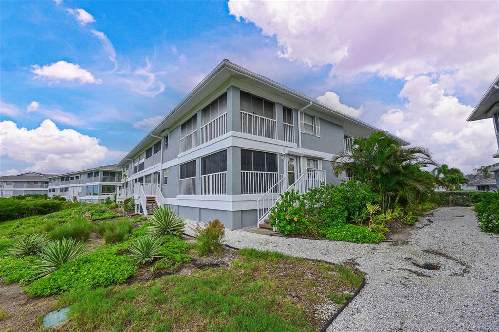 1319 Perico Point Circle Bradenton, FL 34209 - Photo 28 of 59