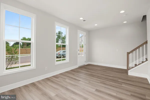 $3,400 | 14534 Alsace Lane, Gainesville, VA 20155