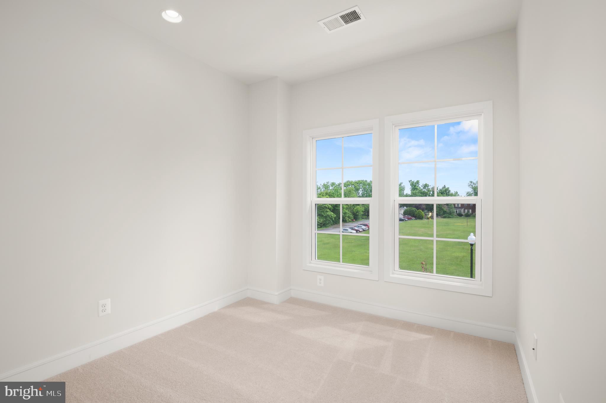 14534 Alsace Lane Gainesville, VA 20155 - Photo 32 of 44