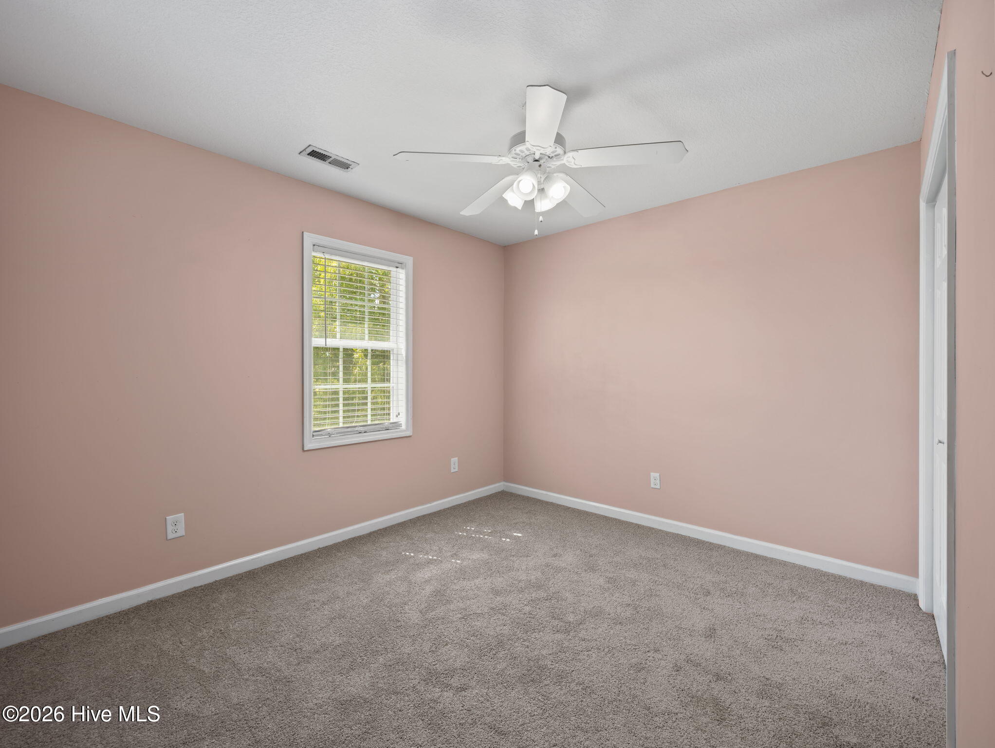 116 Mandy Lane Hubert, NC 28539 - Photo 5 of 54 5-web-or-mls-116 Mandy Ln 3