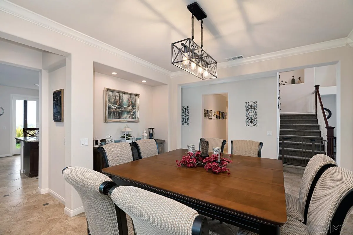 10689 Laurel Path Escondido, CA 92026 - Photo 11 of 51