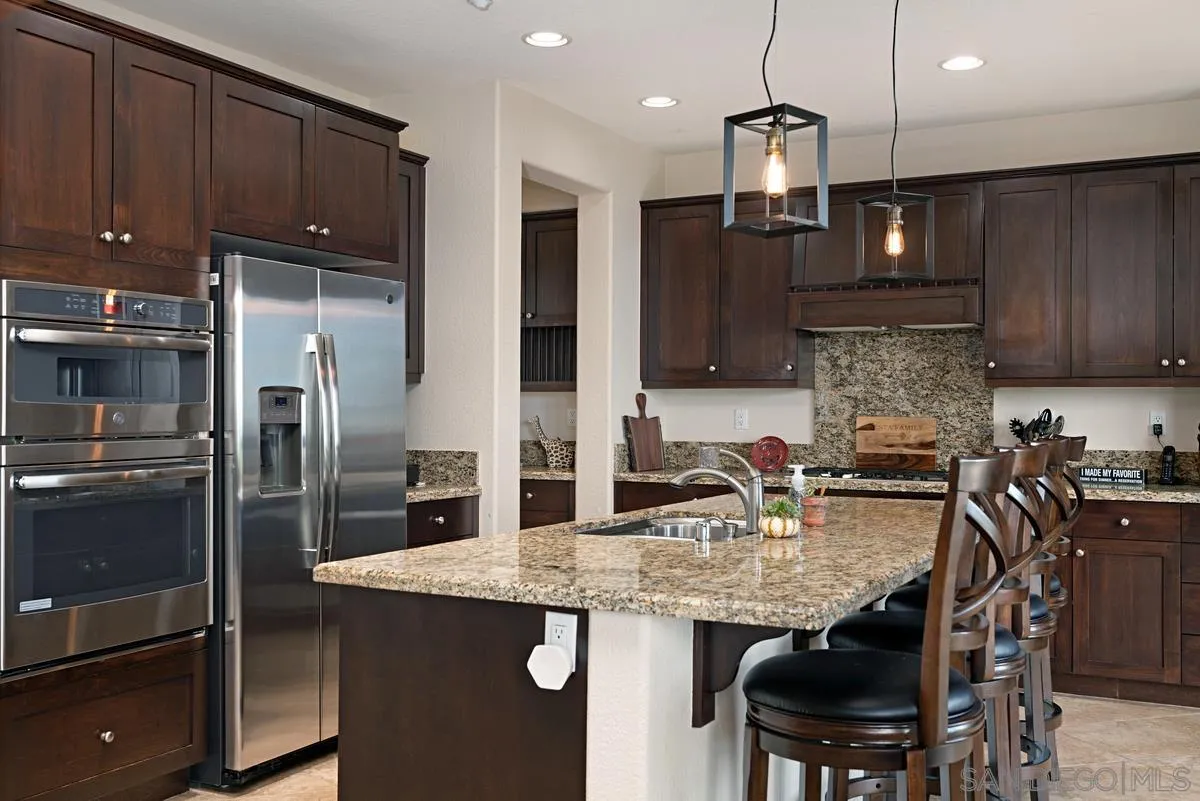 10689 Laurel Path Escondido, CA 92026 - Photo 15 of 51