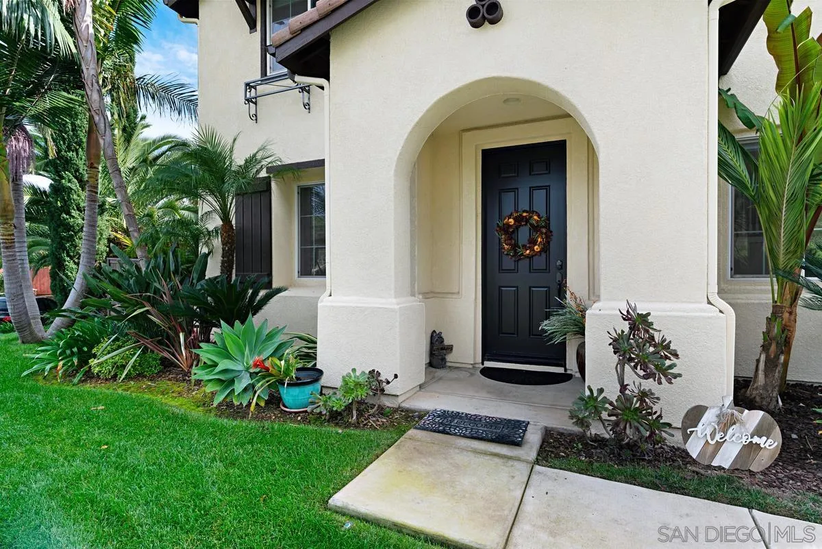 10689 Laurel Path Escondido, CA 92026 - Photo 4 of 51