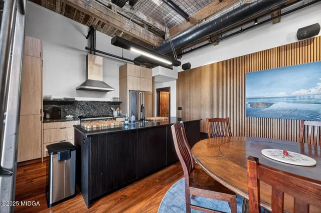 $695,000 | 598 3rd Street, Unit 3300, Macon, GA 31201