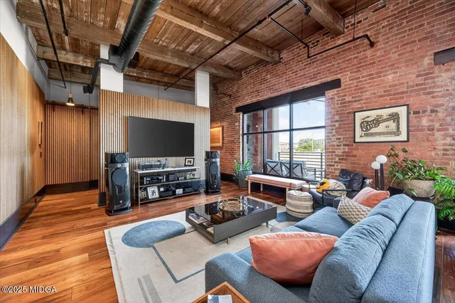 $695,000 | 598 3rd Street, Unit 3300, Macon, GA 31201