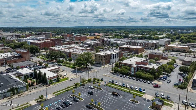 $695,000 | 598 3rd Street, Unit 3300, Macon, GA 31201