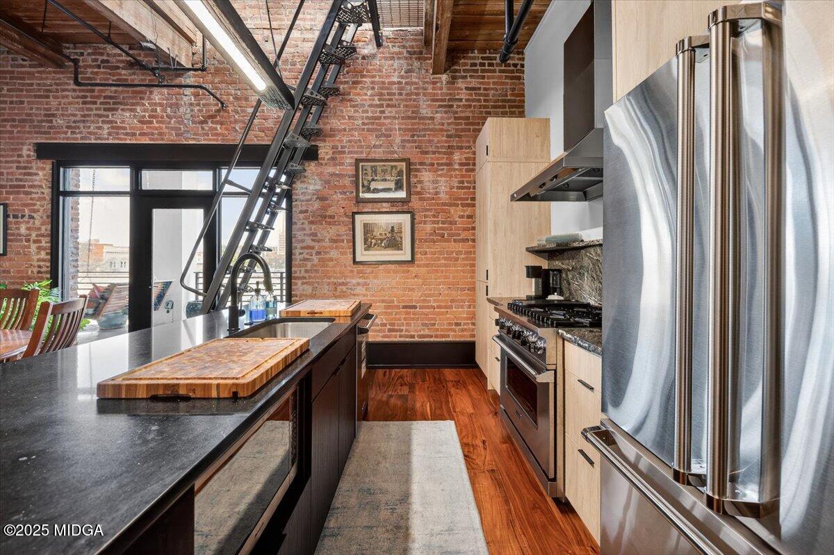 598 3rd Street, Unit 3300 Macon, GA 31201 - Photo 5 of 37 16-W7A6677