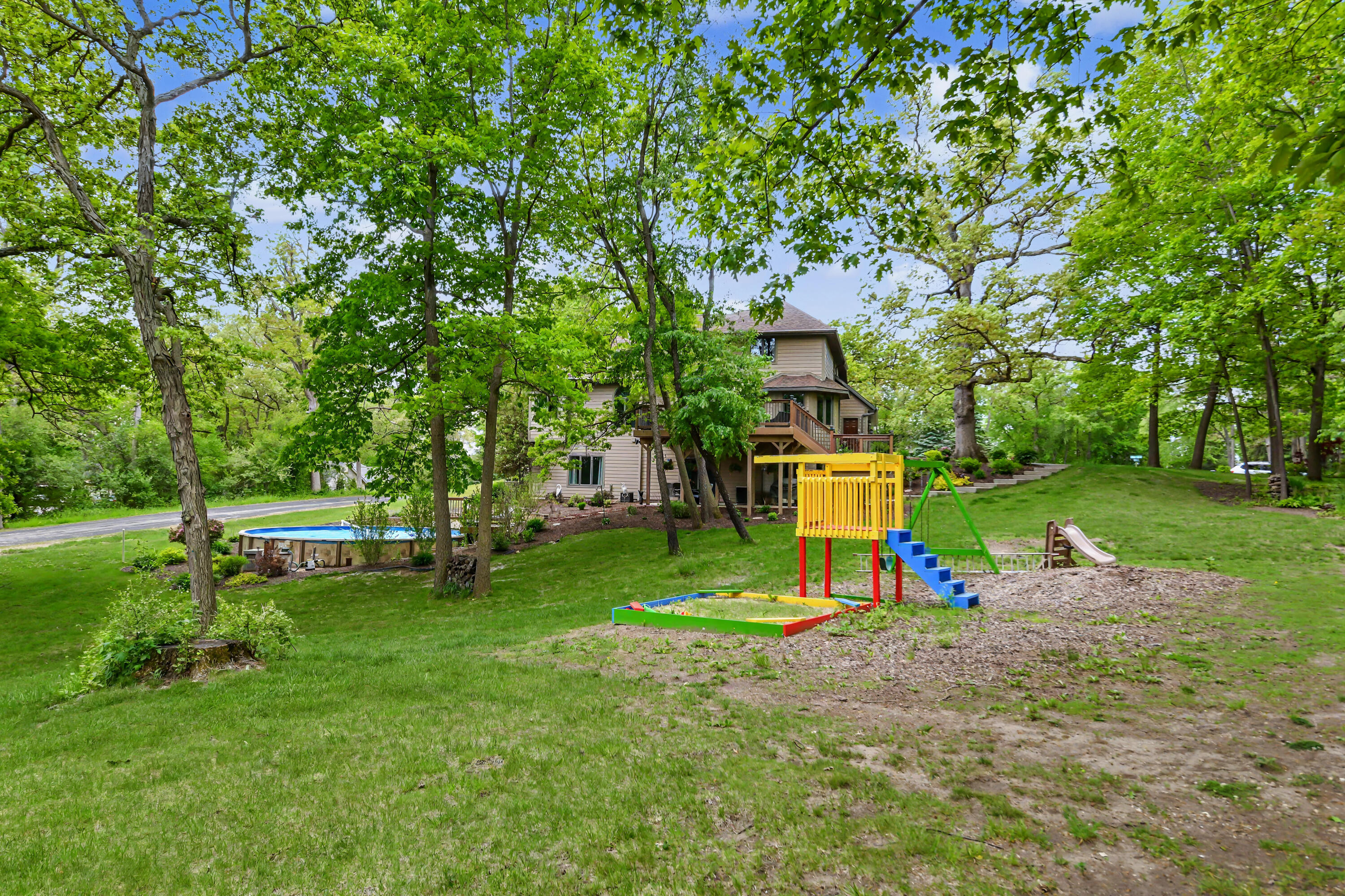 225 Ridge Line Road Rochester, WI 53105 - Photo 51 of 59 HEN_3683