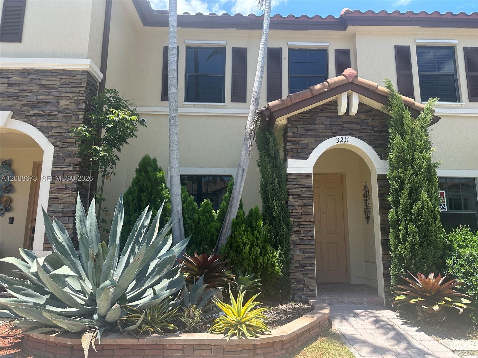 3211 Southeast 6th Street Homestead, FL 33033 - Photo 1 of 41