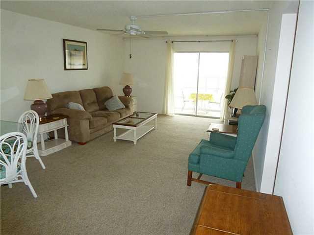 1971 Southwest Palm City Road, Unit 36H Stuart, FL 34994 - Photo 10 of 24 Gallery Image 10