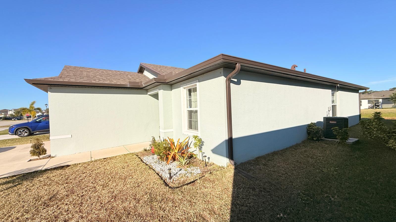 5154 Armina Place Fort Pierce, FL 34951 - Photo 3 of 38 36
