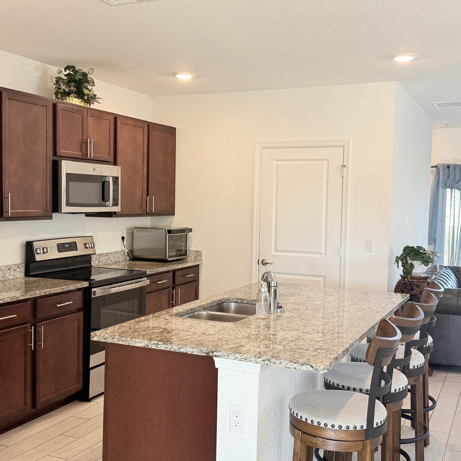 5154 Armina Place Fort Pierce, FL 34951 - Photo 4 of 38 1