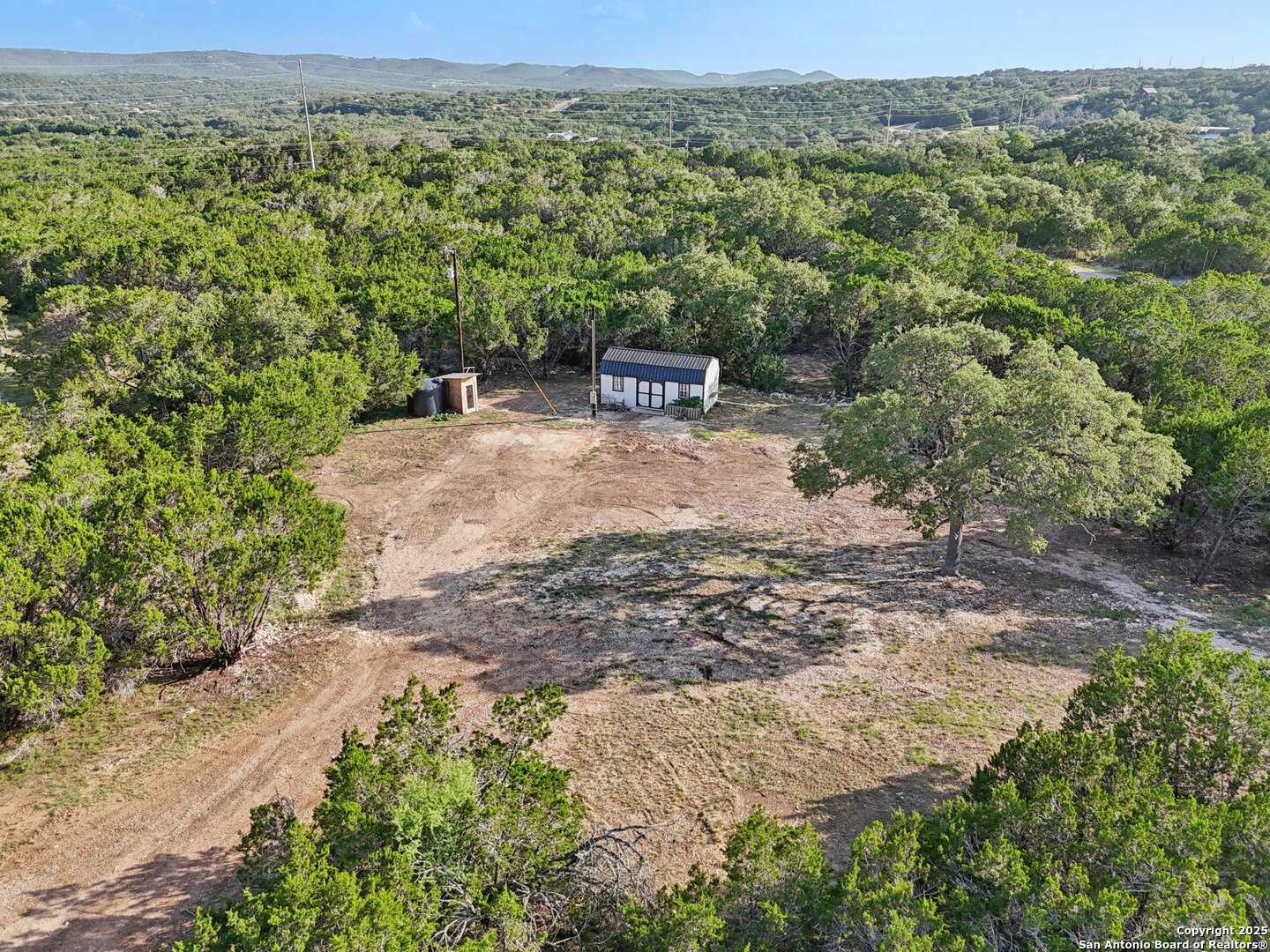160 Deer View Road Pipe Creek, TX 78063 - Photo 6 of 55