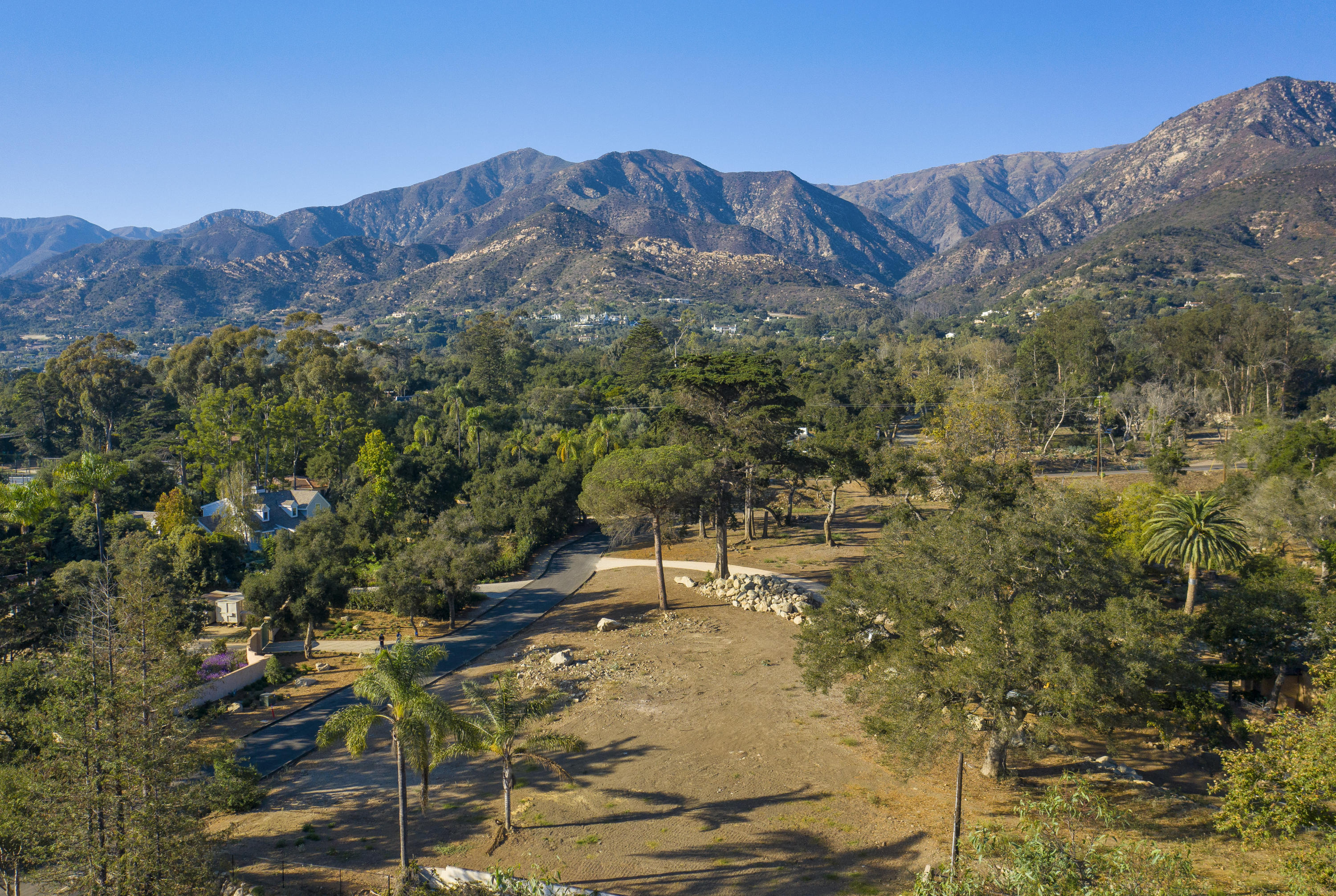 1705 East Valley Road Montecito, CA 93108 - Photo 8 of 15 0114595(7)