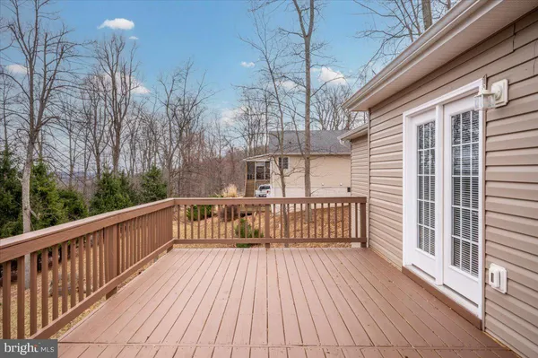 $444,900 | 25 Deer Trail Road, Front Royal, VA 22630