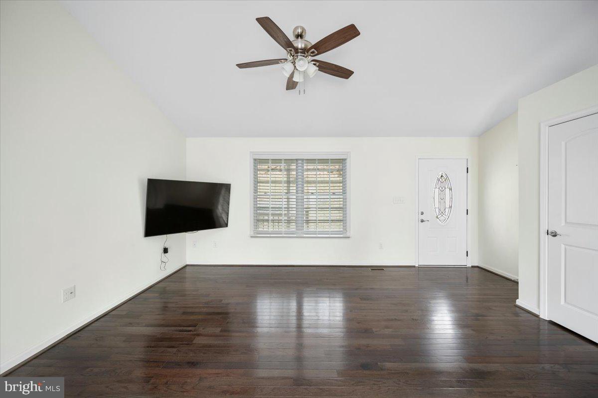 25 Deer Trail Road Front Royal, VA 22630 - Photo 16 of 61