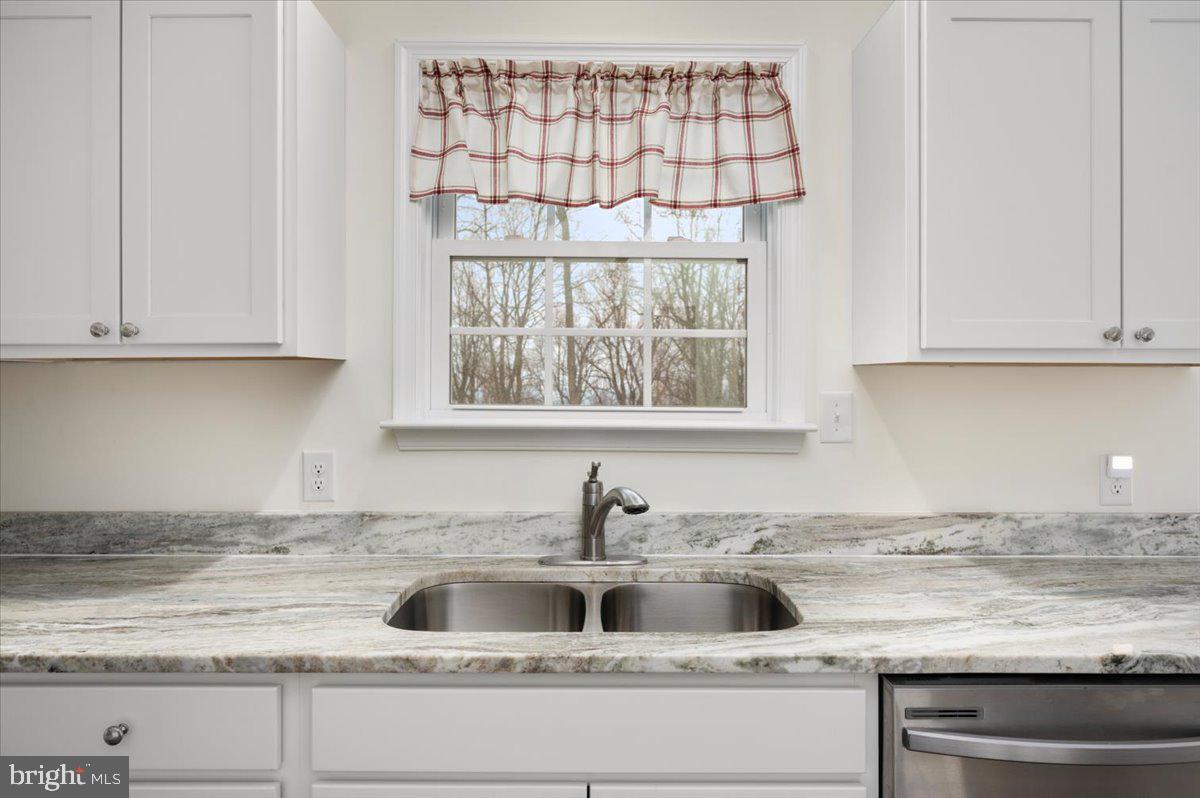 25 Deer Trail Road Front Royal, VA 22630 - Photo 21 of 61