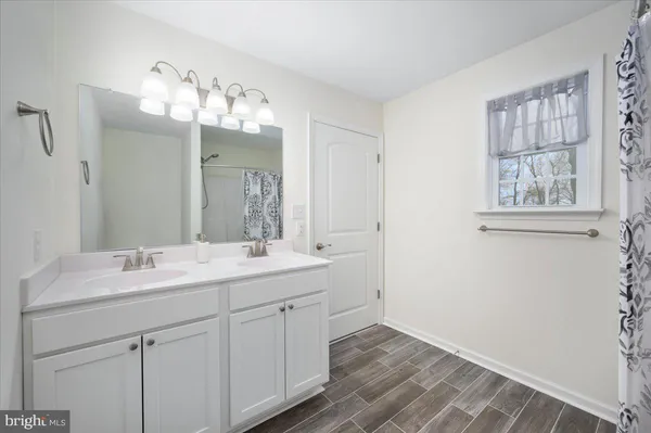 $444,900 | 25 Deer Trail Road, Front Royal, VA 22630