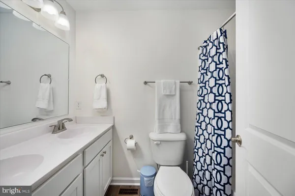 $444,900 | 25 Deer Trail Road, Front Royal, VA 22630