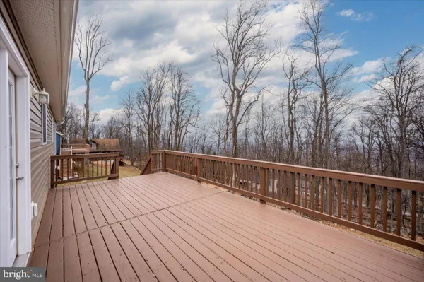 $444,900 | 25 Deer Trail Road, Front Royal, VA 22630