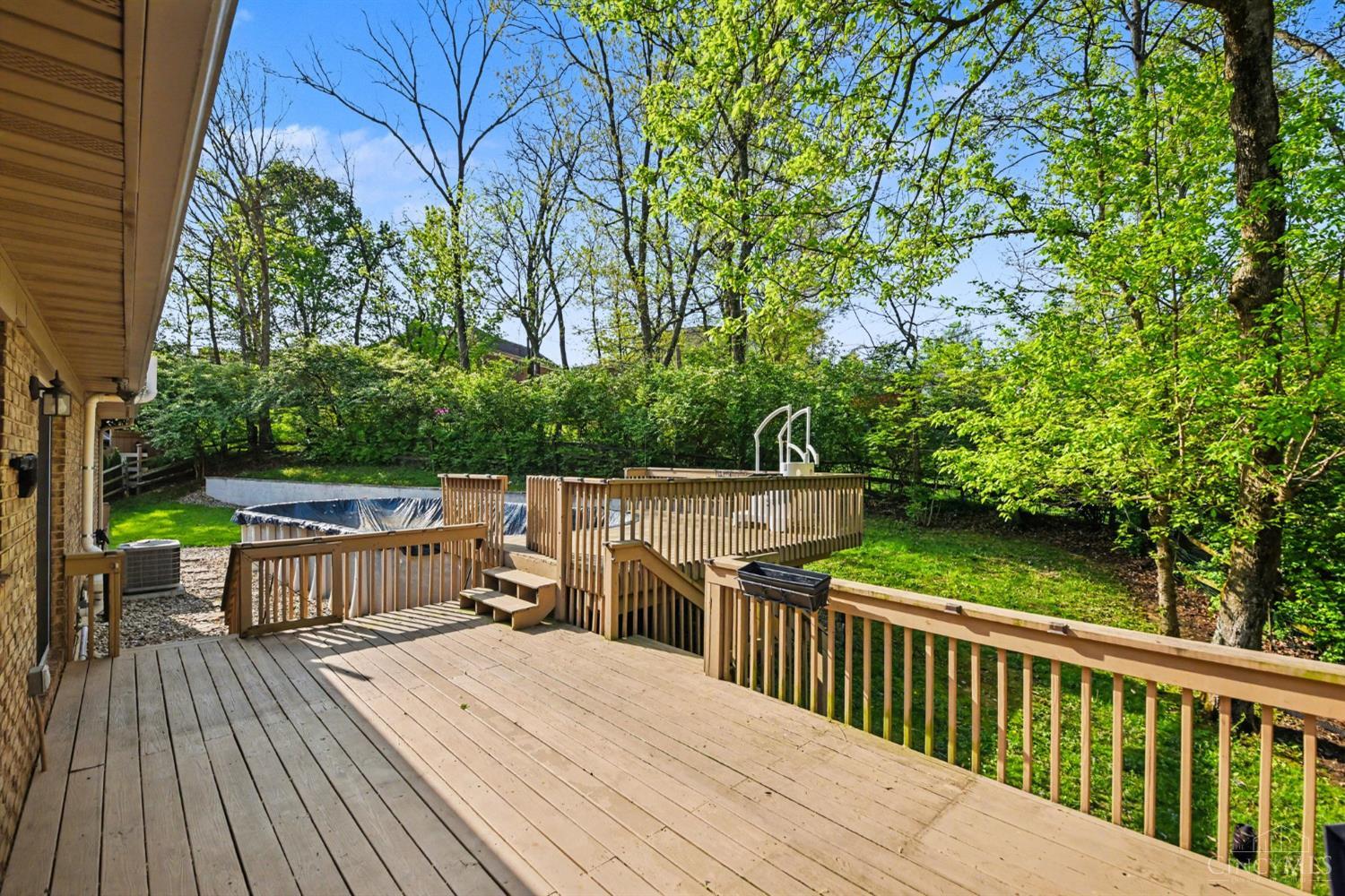 3623 Reemelin Road Cincinnati, OH 45211 - Photo 23 of 27