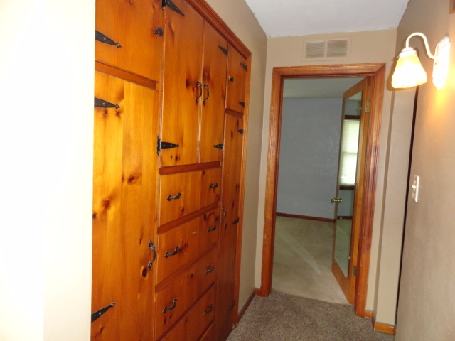 418 West Clark Street Rensselaer, IN 47978 - Photo 8 of 10 Gallery Image 8