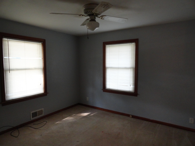 418 West Clark Street Rensselaer, IN 47978 - Photo 9 of 10 Gallery Image 9