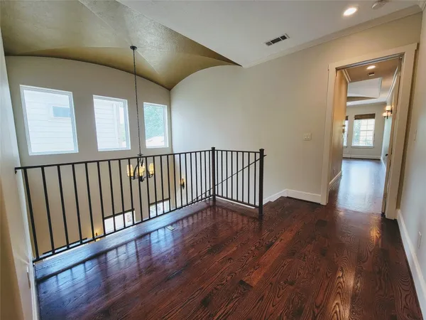 $3,500 | 6121 Hamman Street, Houston, TX 77007