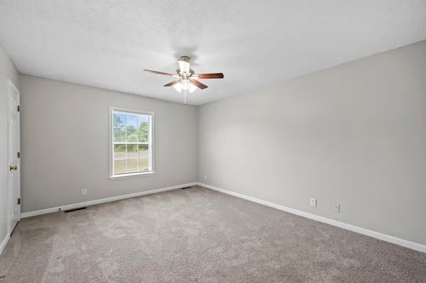 $1,295 | 202 Jenna Avenue, Oak Grove, KY 42262
