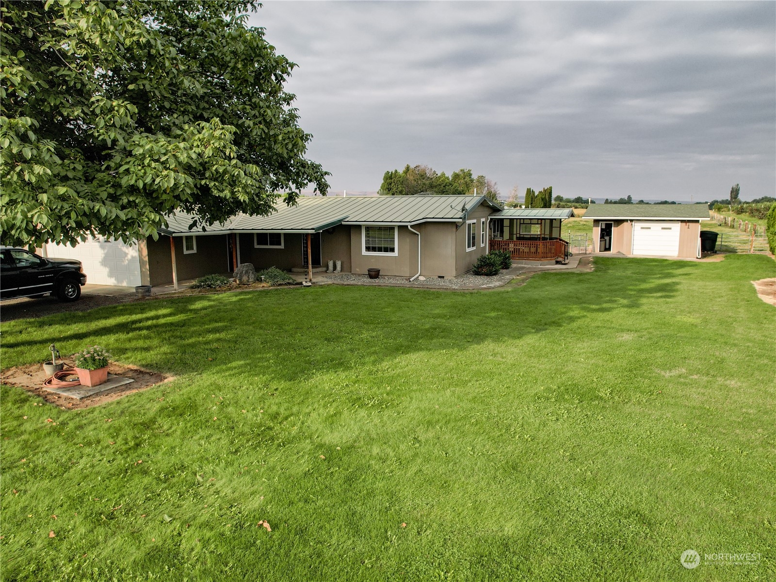 84762 Winesap Road Milton Freewater, OR 97862 - Photo 6 of 24 Gallery Image 6