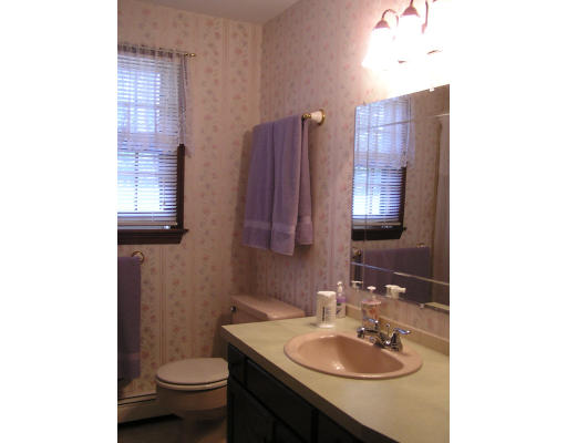 64 Fearing Hill Road Wareham, MA 02576 - Photo 12 of 14 Gallery Image 12