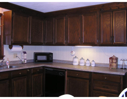 64 Fearing Hill Road Wareham, MA 02576 - Photo 6 of 14 Gallery Image 6