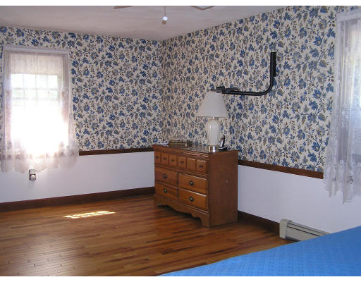 64 Fearing Hill Road Wareham, MA 02576 - Photo 10 of 14 Gallery Image 10