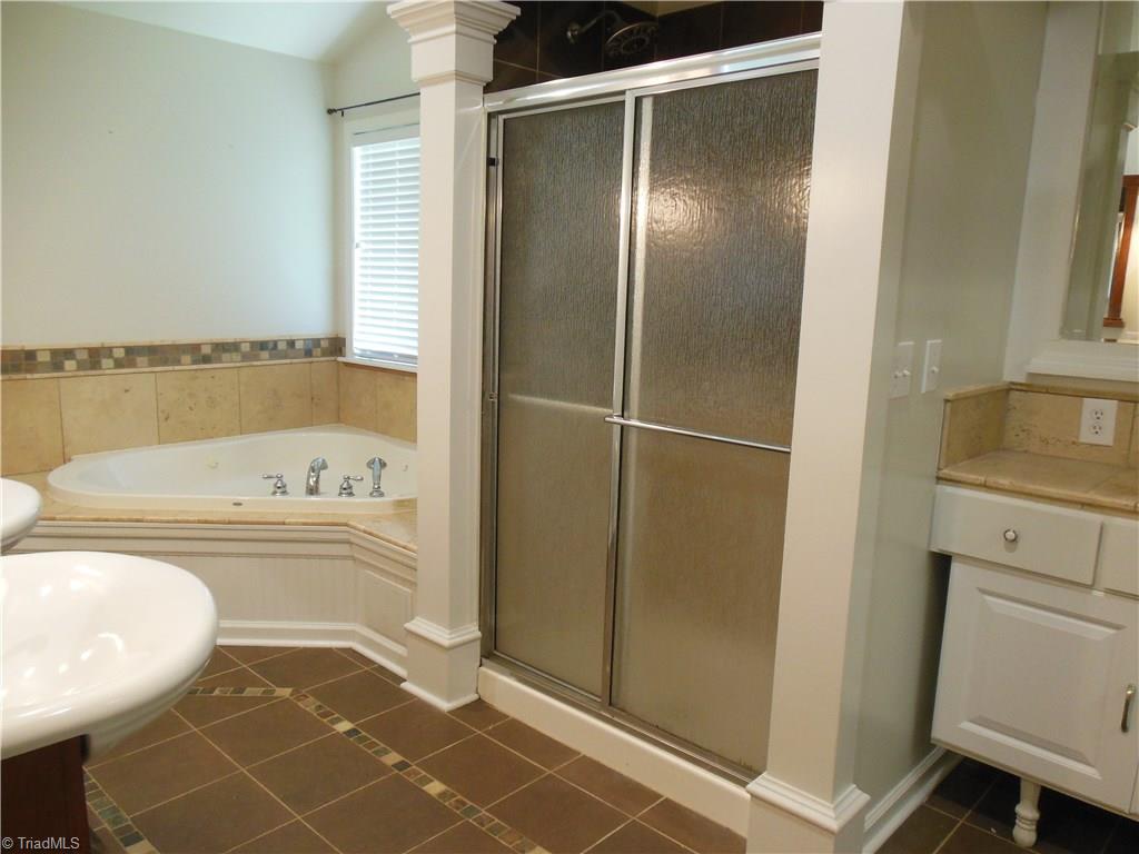 894 Carson Road Pilot Mountain, NC 27041 - Photo 17 of 30 Gallery Image 17