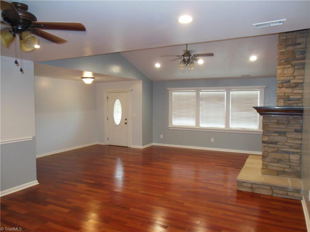 894 Carson Road Pilot Mountain, NC 27041 - Photo 8 of 30 Gallery Image 8
