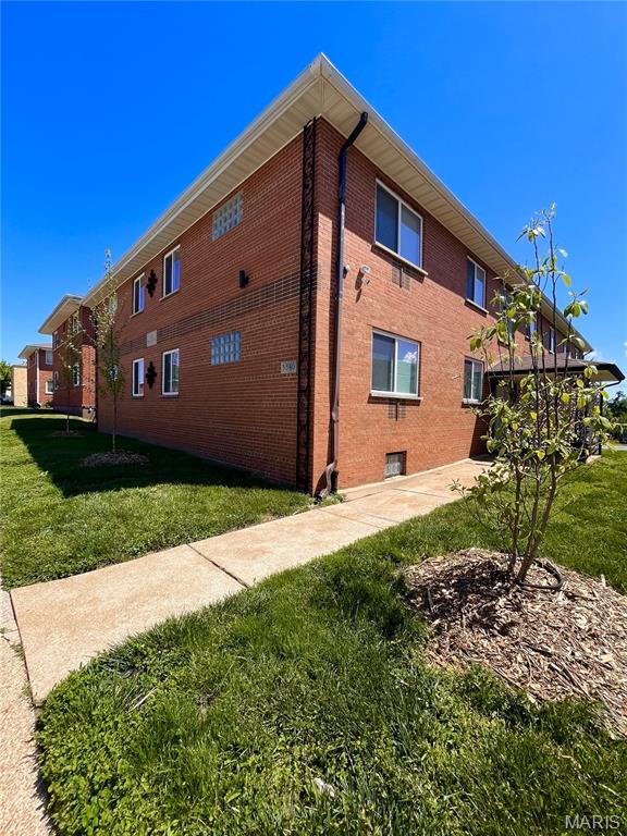 3546 Morgan Ford Road, Unit 8 St. Louis, MO 63116 - Photo 4 of 9